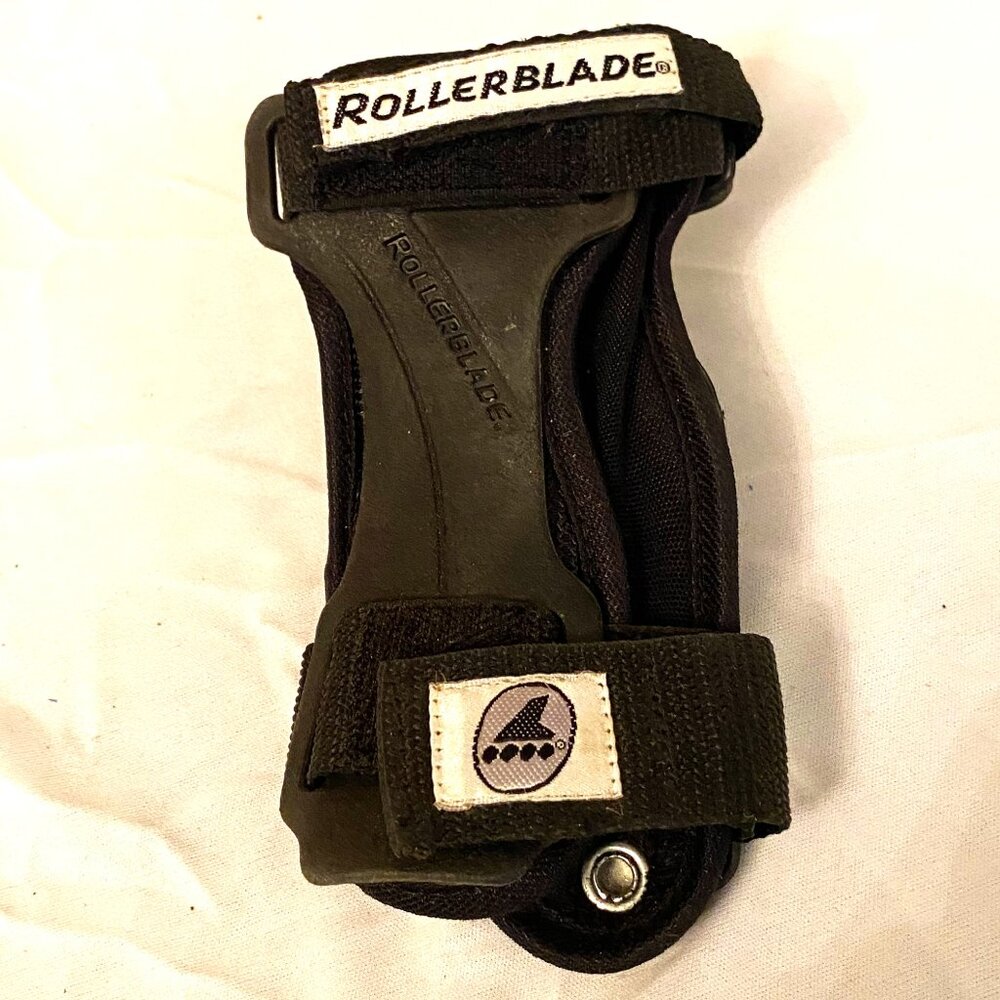 1 Right Wrist RollerBlade Wrist Guard JR
